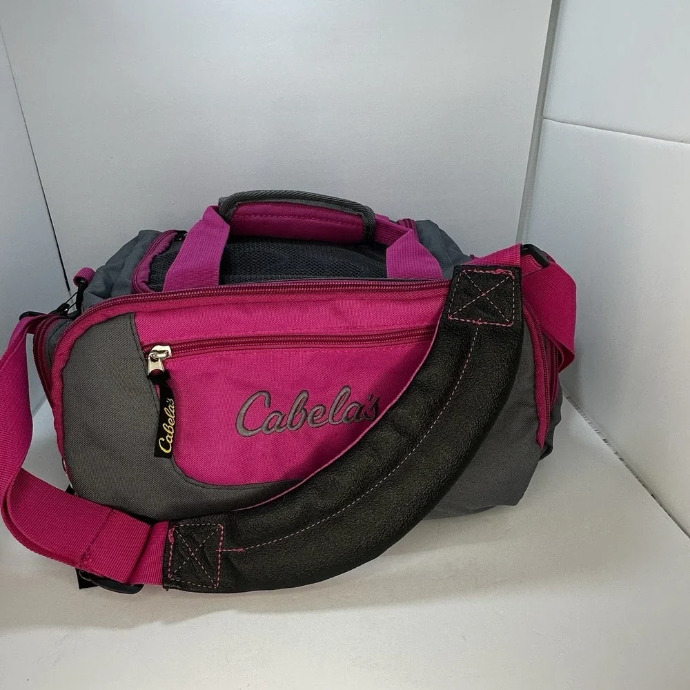 Cabela's‎ Pink Gray Duffle Bag 12